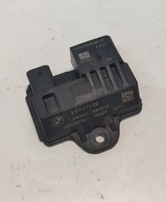 BMW 3 F30 F35 F31 Glow plug pre-heat relay 8519472 12218519472 12217822100