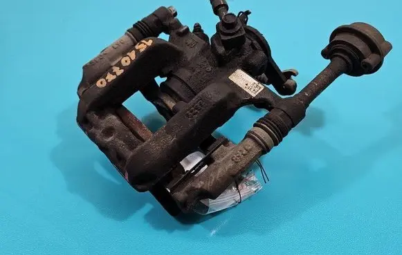 Opel Astra J Rear brake caliper IMPRK1510770