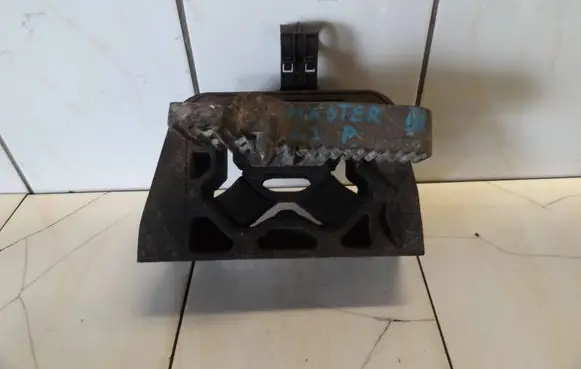 Renault Master III Engine mount vacuum valve 