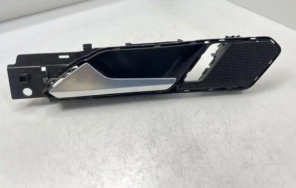 Volkswagen Tiguan Front door interior handle 5NB837019L 3533620