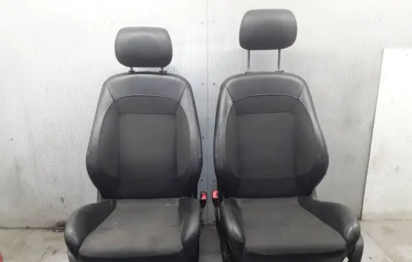 Seat set