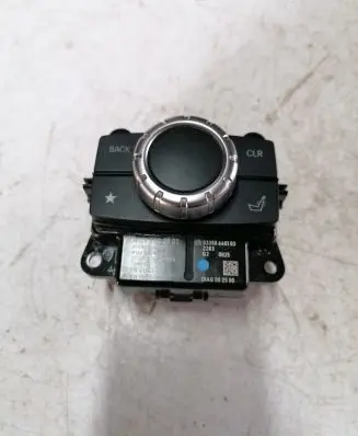 Mercedes-Benz GL X166 Head unit multimedia control A1669003901