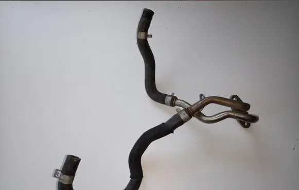 Nissan Qashqai Engine coolant pipe/hose