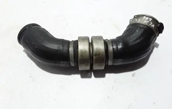 Volvo XC60 Intercooler hose/pipe 31370192