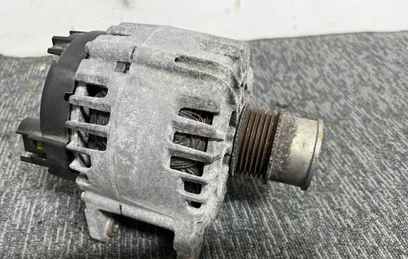 Seat Leon IV Generator/alternator 05E903026Q 2740516B 120139398