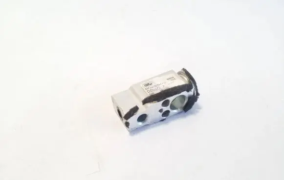 Jaguar XE Air conditioning (A/C) expansion valve MF4475004770