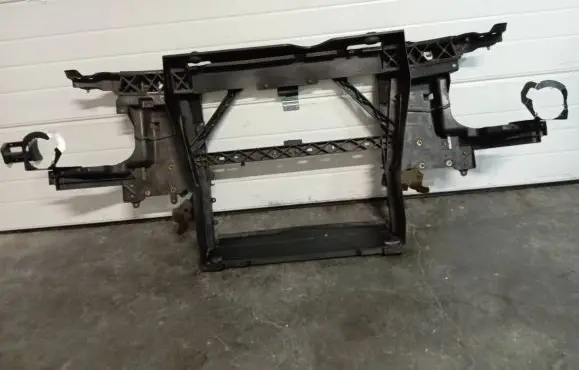 Infiniti QX56 Radiator support slam panel bracket TC2T0003080274