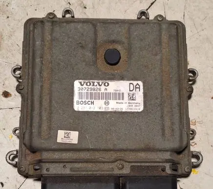 Volvo V70 Engine control unit/module 30729826A 0281012103 1039S12418