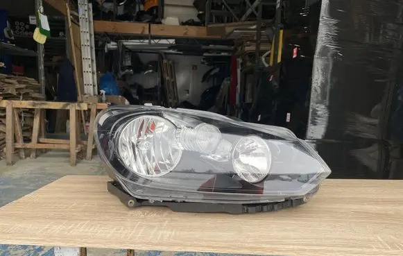 Volkswagen Golf VI Headlight/headlamp 5K1941006J