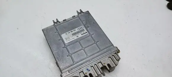 Audi A4 S4 B5 8D Engine control unit/module 0281001425426 028906021CE