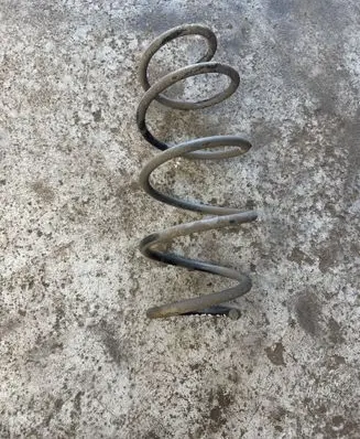 Mercedes-Benz E W212 Front coil spring 