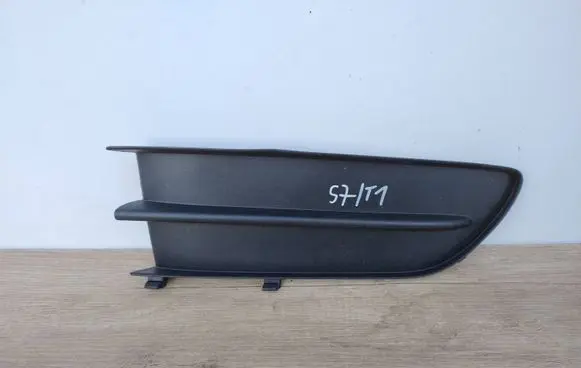 Renault Laguna II Front bumper lower grill G000009693