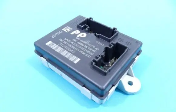 Volvo V40 Central body control module AV6N-14C237-AB IMPRK1306274