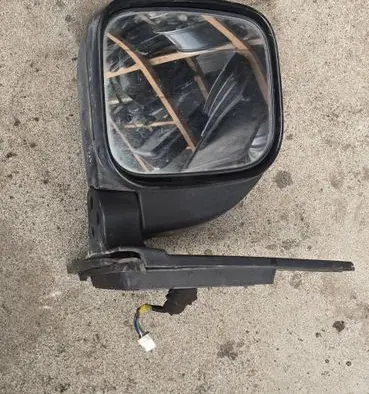 Front door electric wing mirror