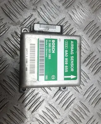 Audi A6 S6 C4 4A Airbag control unit/module 8A0959655 0285001085