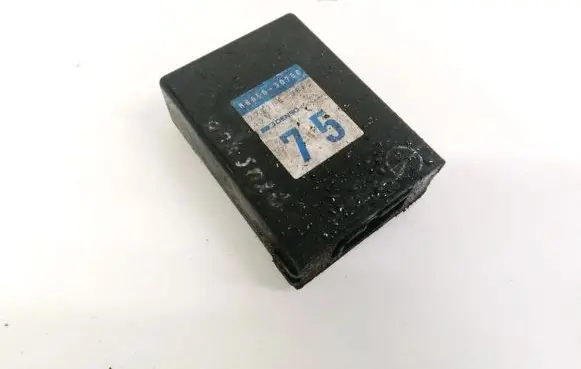 Lexus GS 300 400 430 Other control units/modules 8865030750 272000062