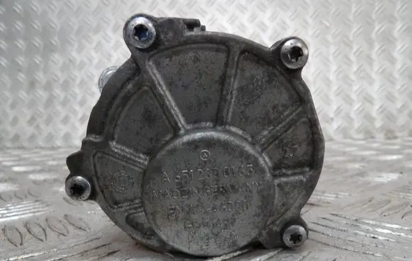 Jeep Compass Vacuum pump A6512300165