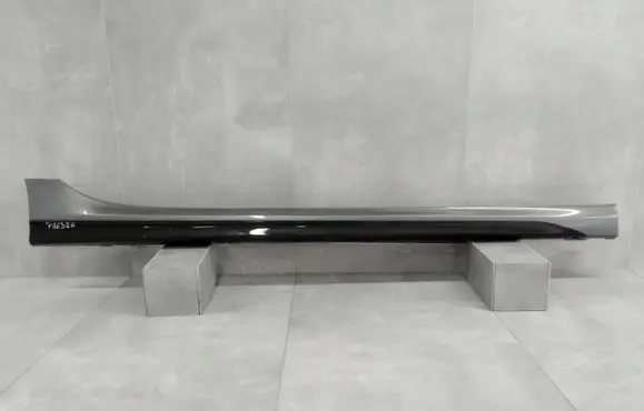 Front sill (body part)