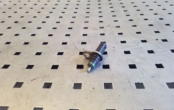 Audi Q7 4L Coolant temperature sensor 079919523B