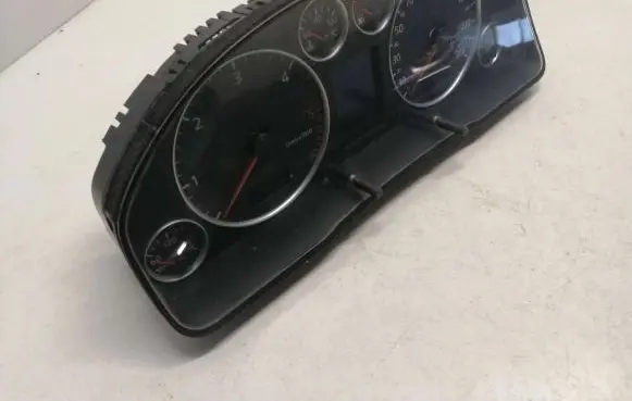 Audi A6 S6 C5 4B Speedometer (instrument cluster) 4B0920932K 110008948045