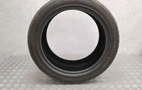 Audi A8 S8 D5 R20 summer tire 