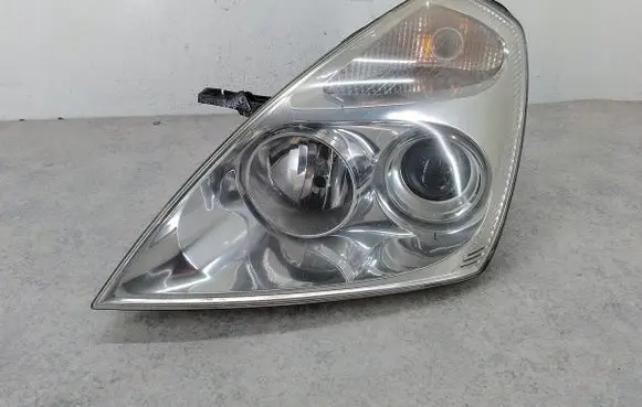 KIA Carnival Headlight/headlamp 92101-4D0XX