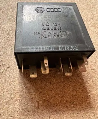 Audi A6 S6 C5 4B Other relay 4B0955531D B110302 5WK10460A