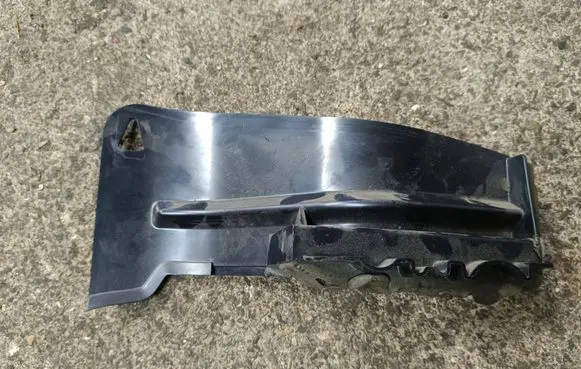 Dodge Durango Other engine bay part 68148905AA 72523W
