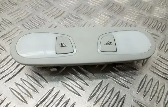 Audi A6 S6 C7 4G Rear seat light 4G0947111