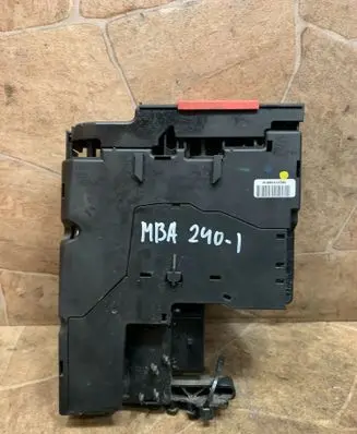 Mercedes-Benz C W204 Current control relay A2075402750