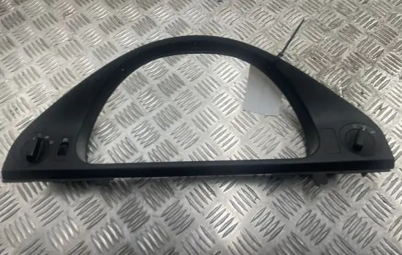 BMW 5 E39 Dashboard trim