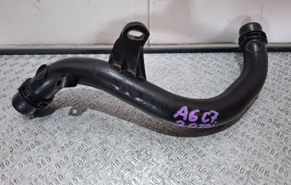Audi A6 S6 C7 4G Engine coolant pipe/hose 04L121071H