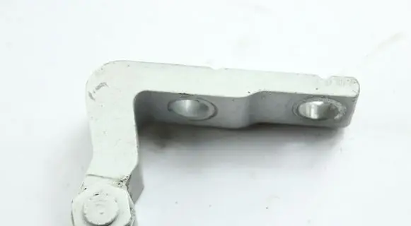 Volvo V40 Front door upper hinge 31352690