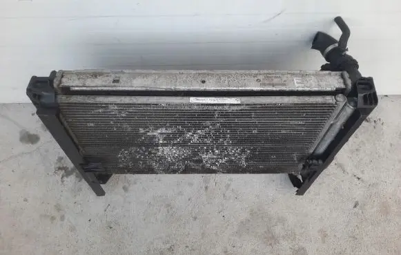 BMW 1 E81 E87 Coolant radiator 7810291