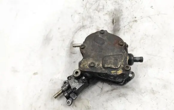 Volkswagen Polo III 6N 6N2 6NF Vacuum pump 038145209A