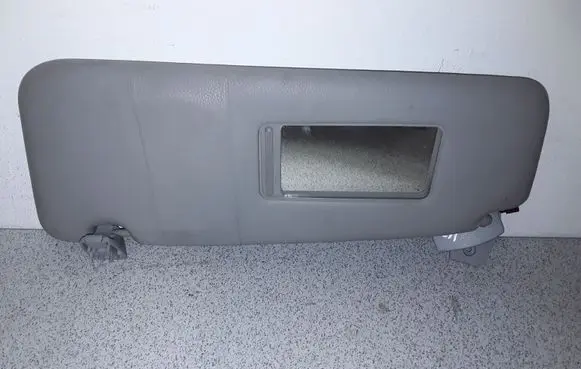 BMW 5 E60 E61 Sun visor 51167066649 7066649