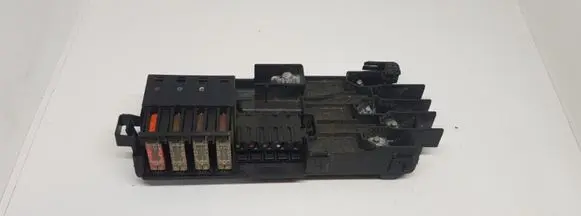 Mercedes-Benz ML W164 Fuse module 2115452601