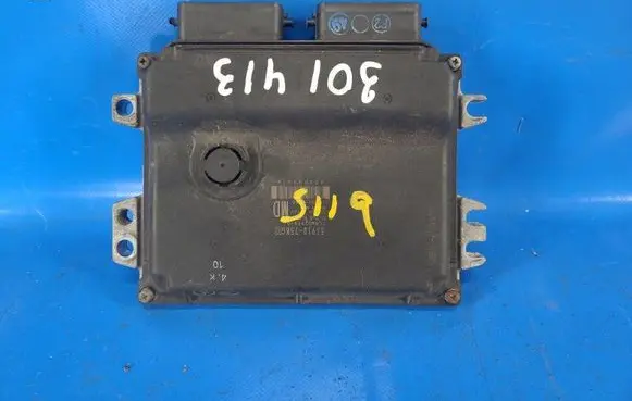 Suzuki SX4 Engine control unit/module 3391075KG0