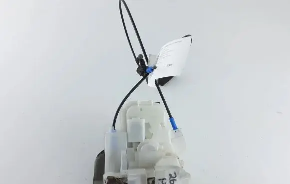 Subaru Legacy Front door lock