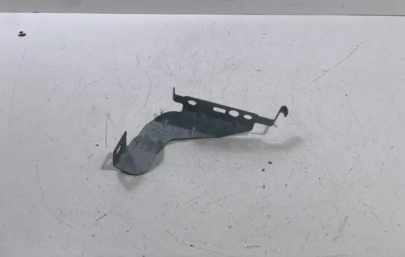 Volkswagen Touareg II Other dashboard part 7P6880572B