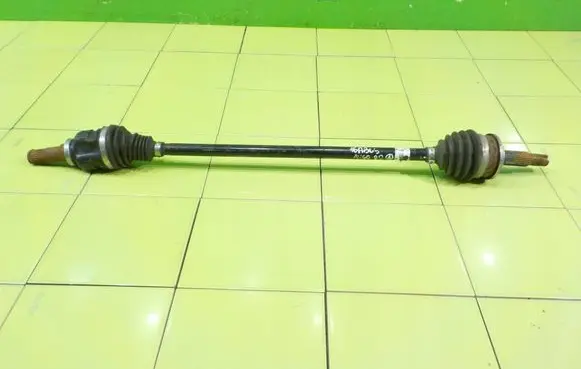 Toyota Aygo X Front driveshaft PRZOD