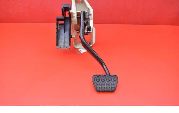 BMW 5 F10 F11 Accelerator throttle pedal 9144253