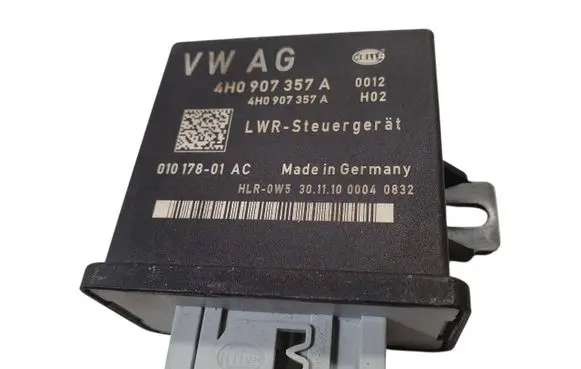 Audi A7 S7 4G Light module LCM 4H0907357A 01017801AC