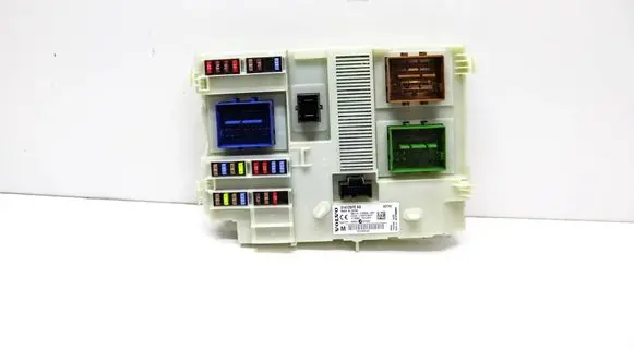 Volvo S60 Fuse box set 31412970
