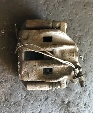 Peugeot 406 Front brake caliper