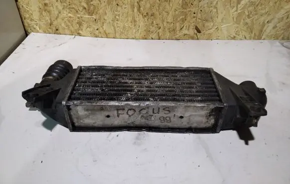 Ford Focus Intercooler radiator XS4Q9L440B