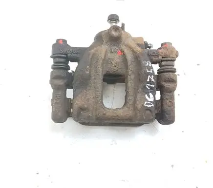 Honda CR-V Rear brake caliper 