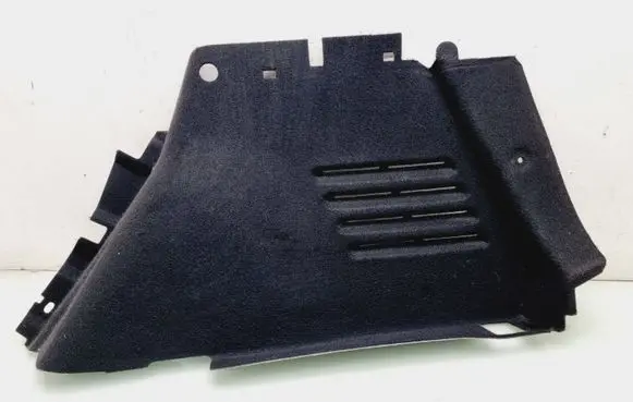 Trunk/boot side trim panel