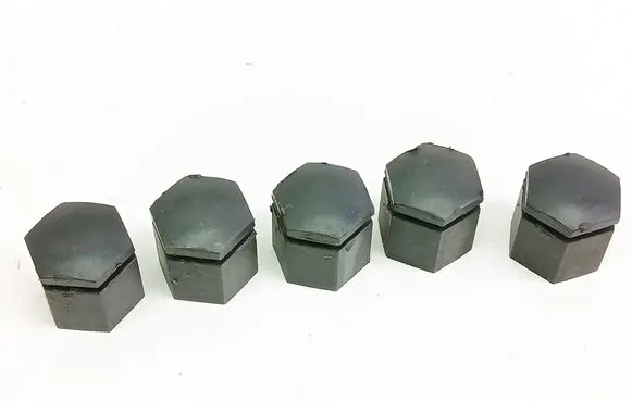 Opel Vectra C Wheel nut cap/cover 