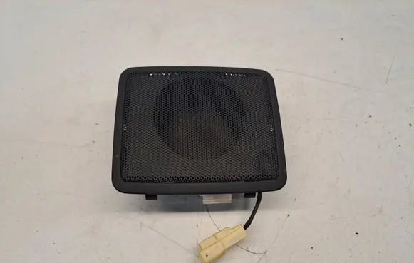 Toyota Prius (NHW20) Panel speaker 5540847010